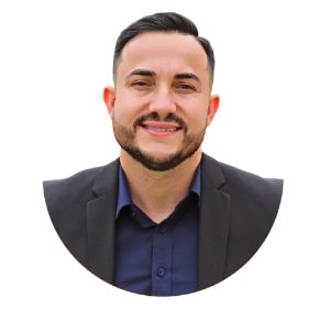 Vinícius
                    Terçariol